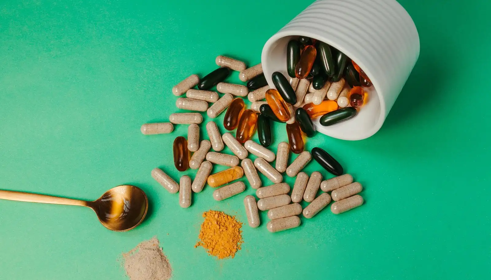 Shilajit avis : bienfaits, dangers et efficacité